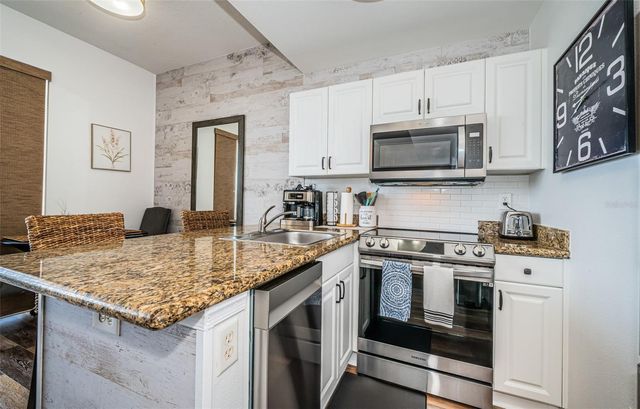 8800 BAY PINES BOULEVARD 303, St Petersburg, FL 33709