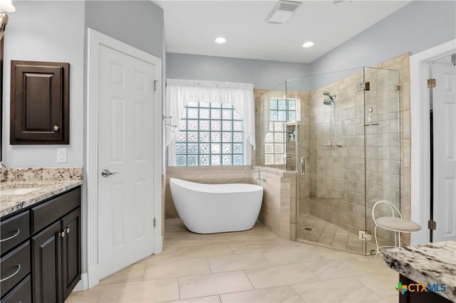 317 Sol Del Rio, Seguin, TX 78155