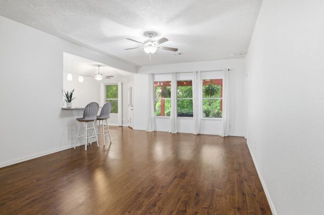 6421 Riverwater Trail, Fort Worth, TX 76179