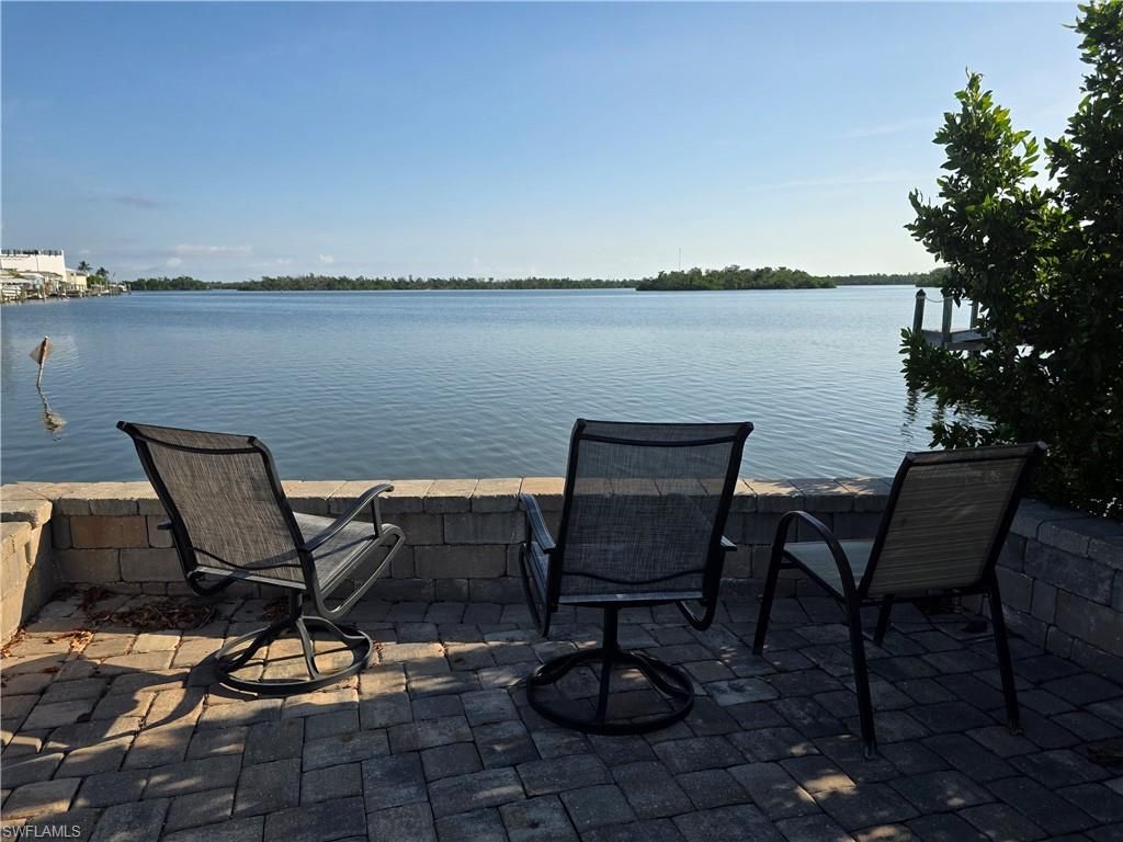 8 Helen LN, FORT MYERS BEACH, FL 33931 — photo 3