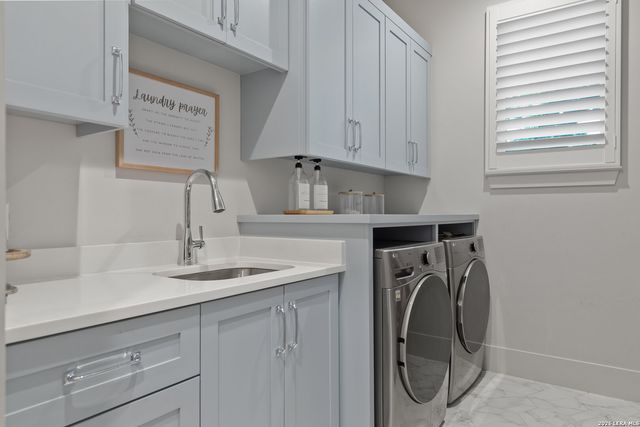 312 Frey St, Boerne, TX 78006