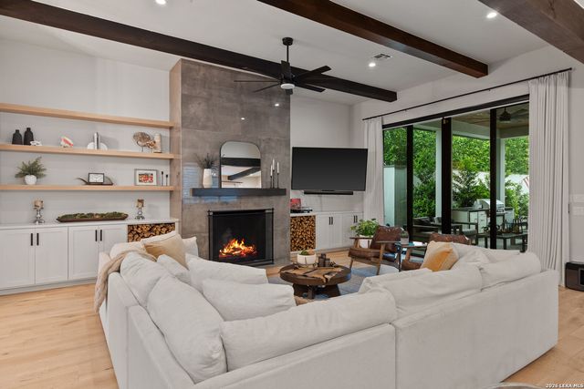 312 Frey St, Boerne, TX 78006