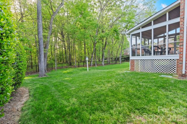 12644 Lahinch Court, Charlotte, NC 28277