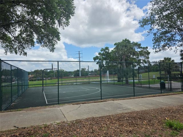 289 HANGING MOSS CIRCLE, Lake Mary, FL 32746