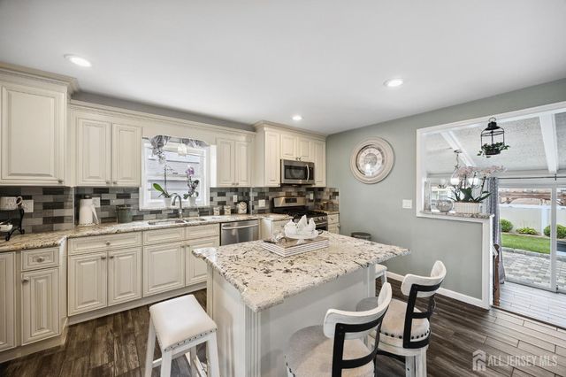 147 James Street, Hopelawn, NJ 08861