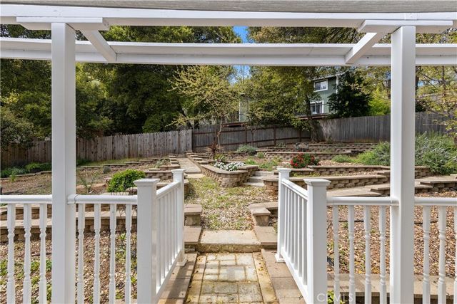 2717 Buckingham Drive, Kelseyville, CA 95451