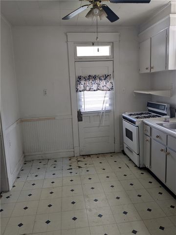 506 E Moody Ave, New Castle, PA 16105