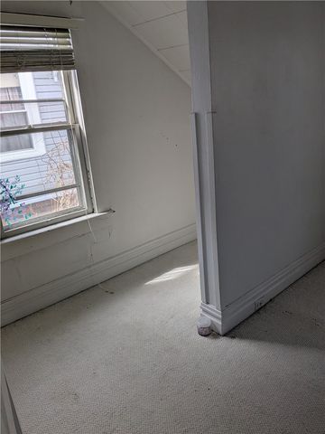 506 E Moody Ave, New Castle, PA 16105