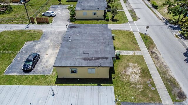 611 SW 8th Ave, Homestead, FL 33030