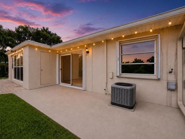 8829 BELLA VISTA Drive 282, Boca Raton, FL 33433