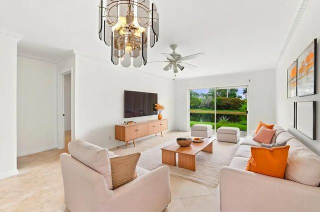 8829 BELLA VISTA Drive 282, Boca Raton, FL 33433