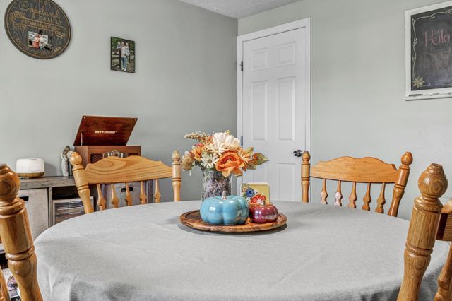 443 Carolann Avenue, Columbus, OH 43207