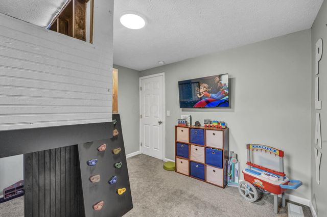 443 Carolann Avenue, Columbus, OH 43207