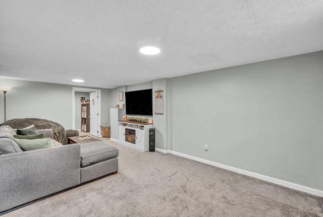 443 Carolann Avenue, Columbus, OH 43207