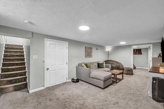 443 Carolann Avenue, Columbus, OH 43207