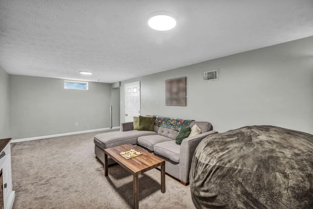 443 Carolann Avenue, Columbus, OH 43207