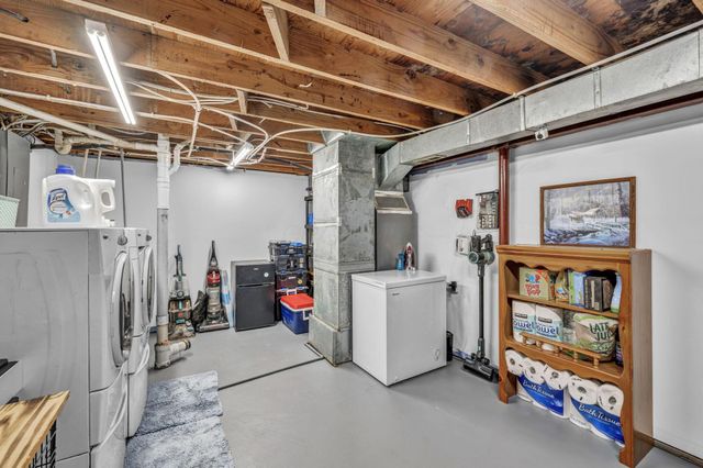 443 Carolann Avenue, Columbus, OH 43207