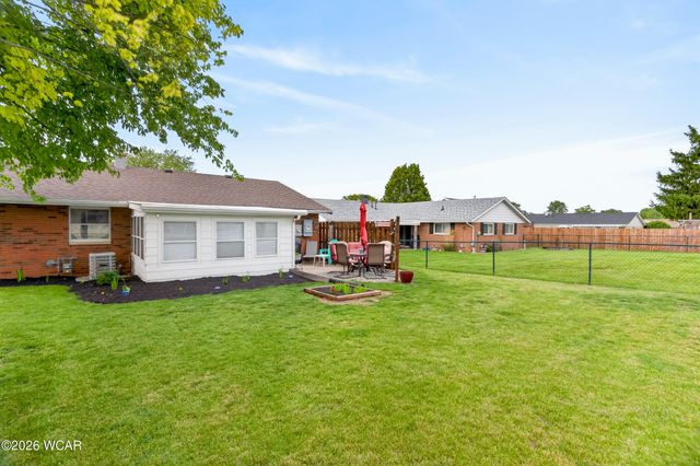 1813 Britton Drive, Piqua, OH 45356