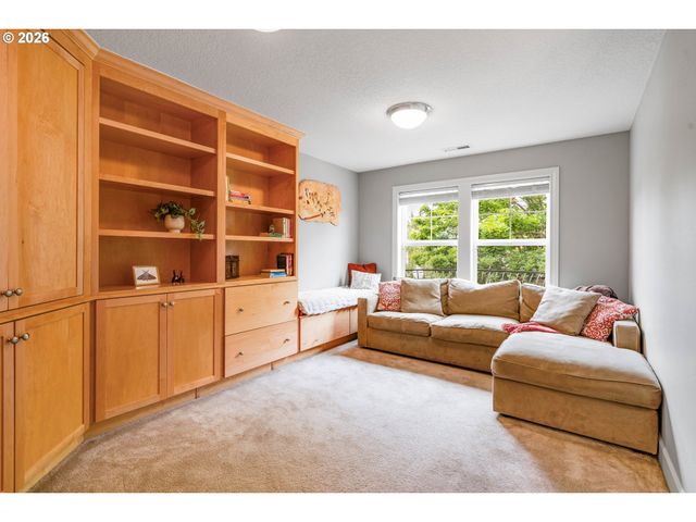 18378 Sw ORCHARD HILL Ln, Sherwood, OR 97140