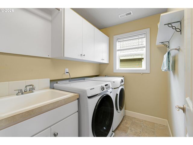 18378 Sw ORCHARD HILL Ln, Sherwood, OR 97140