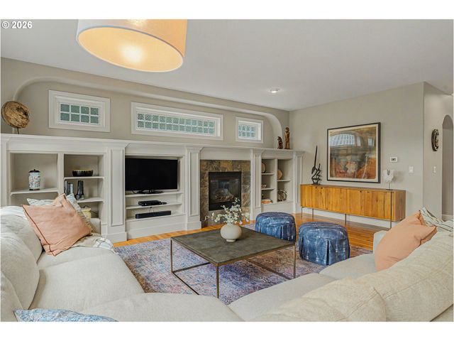 18378 Sw ORCHARD HILL Ln, Sherwood, OR 97140
