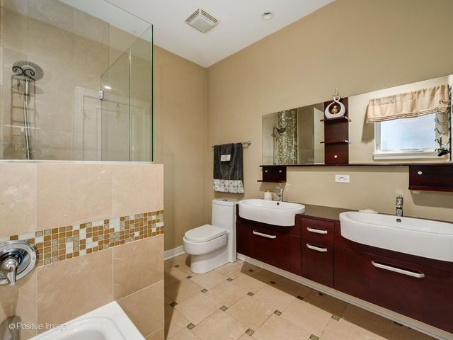 7932 W GRAND Avenue 1E, Elmwood Park, IL 60707