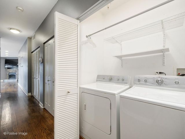 7932 W GRAND Avenue 1E, Elmwood Park, IL 60707