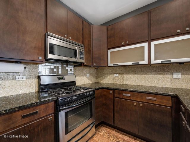 7932 W GRAND Avenue 1E, Elmwood Park, IL 60707