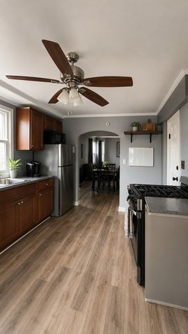 9211 S Clyde Avenue, Chicago, IL 60617