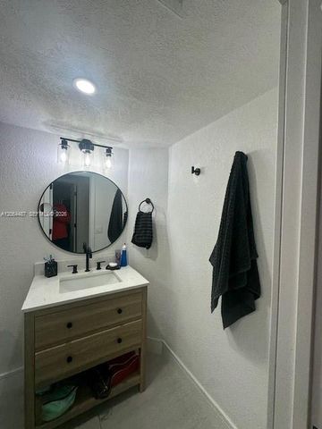 1401 NE 191st Street D214, Miami, FL 33179