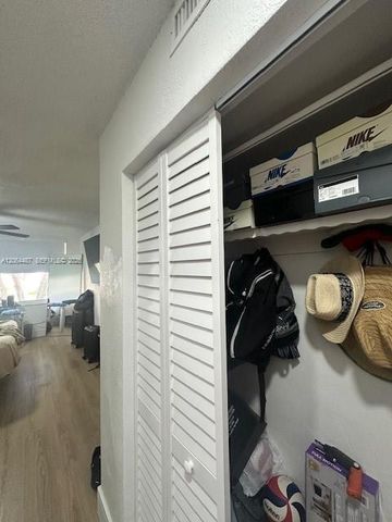 1401 NE 191st Street D214, Miami, FL 33179