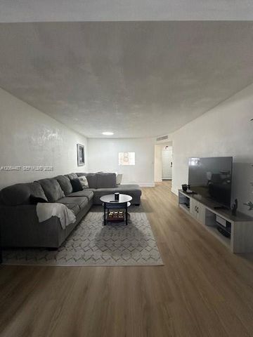 1401 NE 191st Street D214, Miami, FL 33179