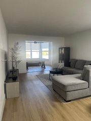 1401 NE 191st Street D214, Miami, FL 33179