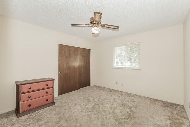 22085 Watts Valley Road, Sanger, CA 93657