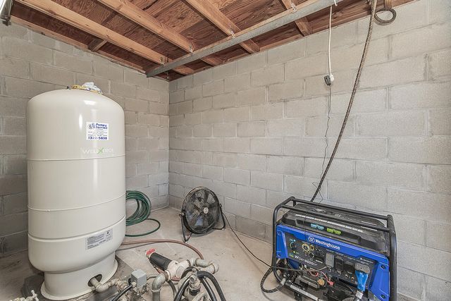 22085 Watts Valley Road, Sanger, CA 93657
