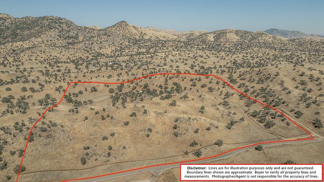 22085 Watts Valley Road, Sanger, CA 93657