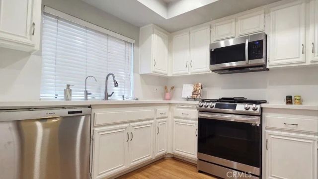 1913 Huntington Drive D, Duarte, CA 91010