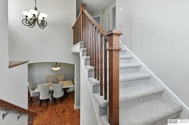 7606 S 195th Street, Gretna, NE 68028