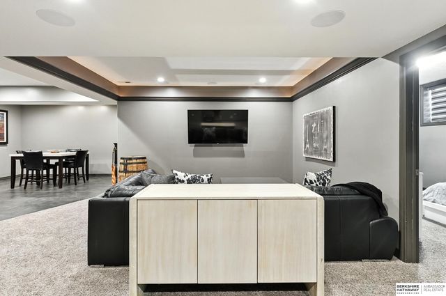 7606 S 195th Street, Gretna, NE 68028