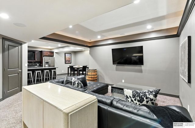 7606 S 195th Street, Gretna, NE 68028