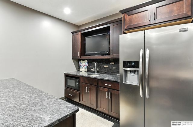 7606 S 195th Street, Gretna, NE 68028