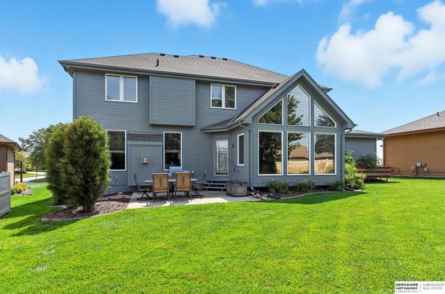 7606 S 195th Street, Gretna, NE 68028