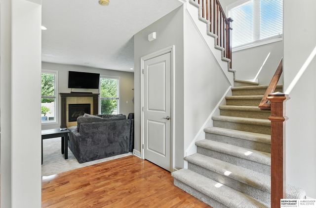 7606 S 195th Street, Gretna, NE 68028