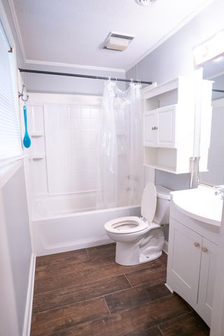 1406 MEADOWBROOK, Columbia, MS 39429