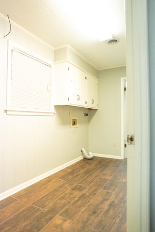 1406 MEADOWBROOK, Columbia, MS 39429