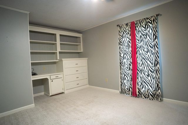 1406 MEADOWBROOK, Columbia, MS 39429