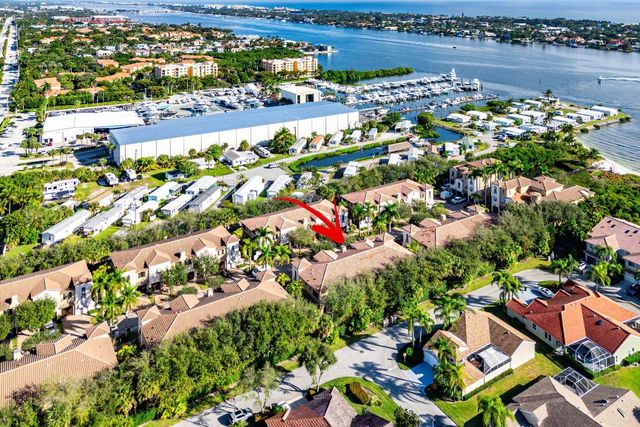 610 Via Villagio, Hypoluxo, FL 33462