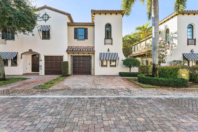 610 Via Villagio, Hypoluxo, FL 33462