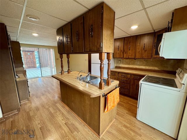 55 Equis Lane, Butte, MT 59701