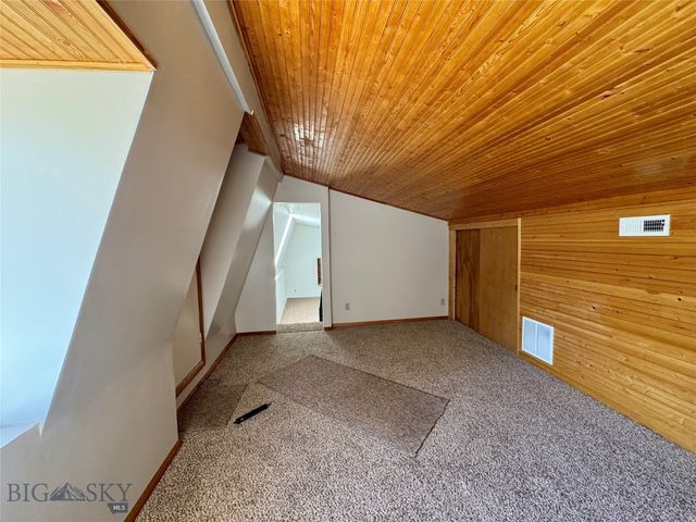 55 Equis Lane, Butte, MT 59701